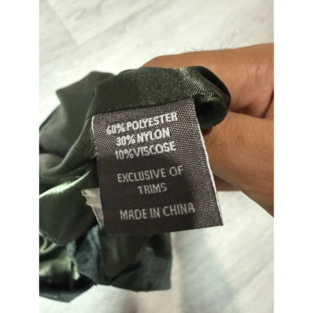 Silver Silk Men’s Dark Green Herringbone 3-Piece Suit Jacket, Vest, 44x30 Pants